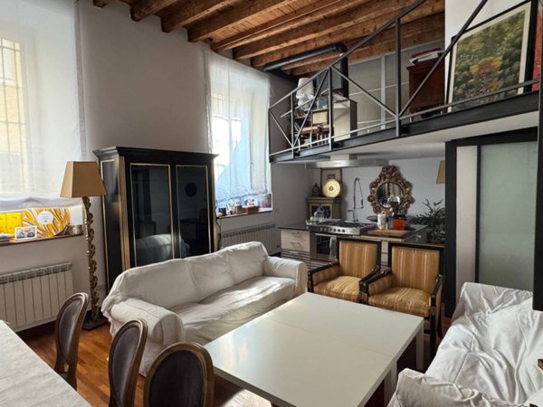 appartamento in vendita a Milano in zona De Angeli
