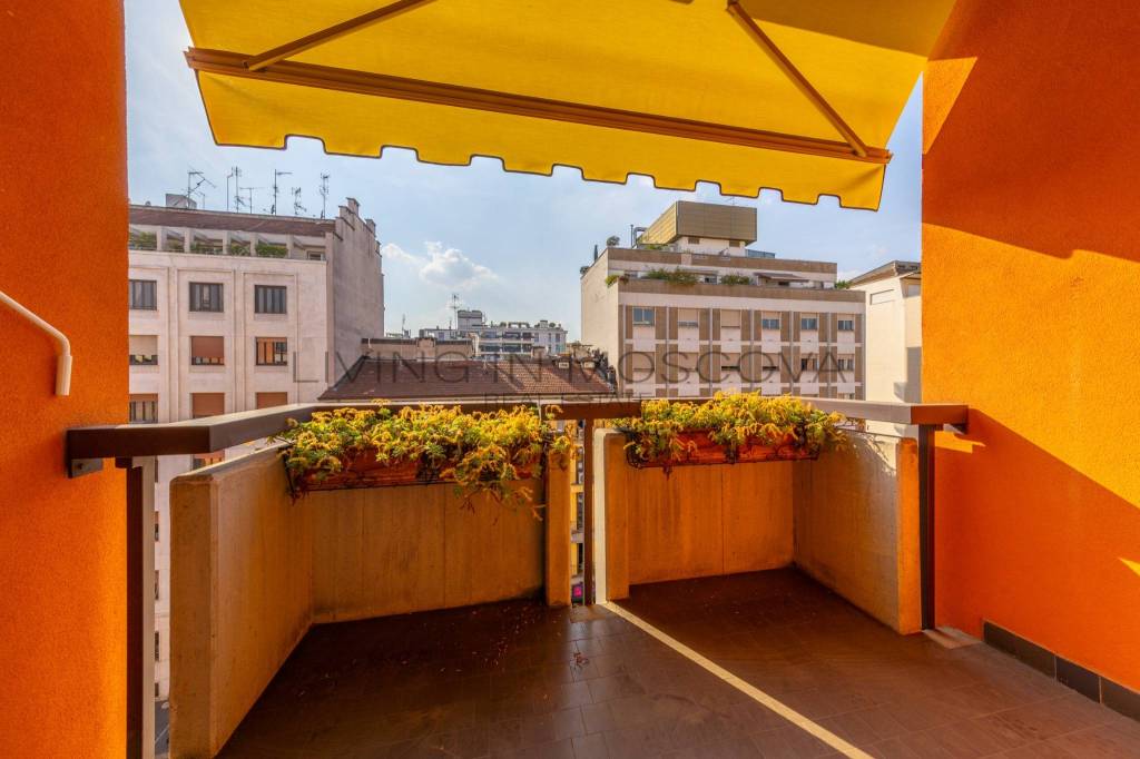 appartamento in vendita a Milano in zona Brera