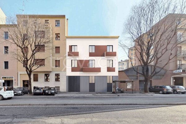 appartamento in vendita a Milano in zona Corvetto