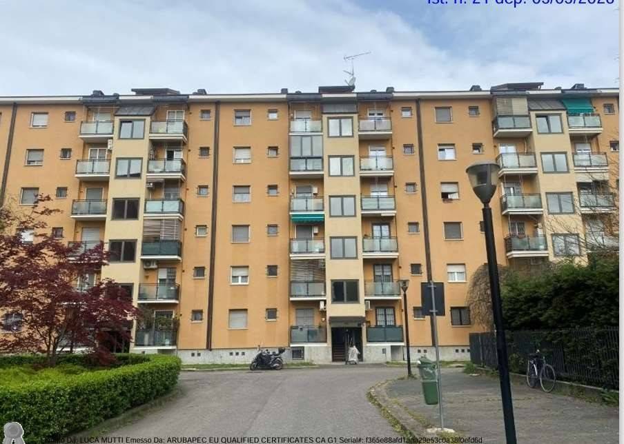 appartamento in vendita a Milano in zona Gallaratese