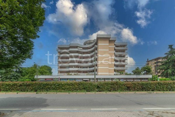 appartamento in vendita a Milano in zona Forlanini