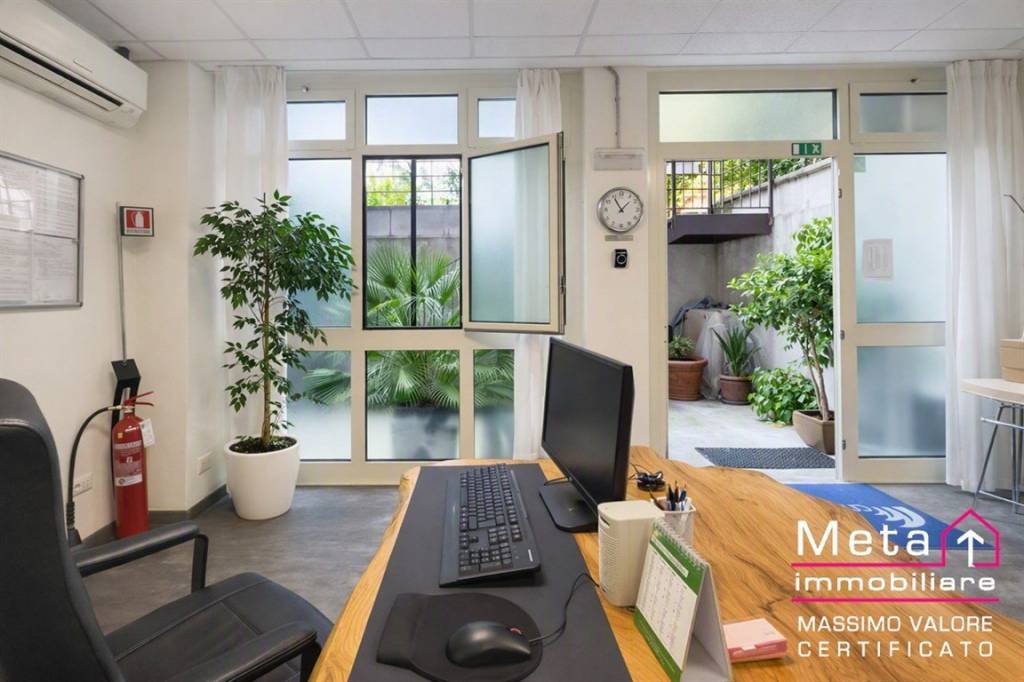 ufficio in vendita a Milano in zona Turro