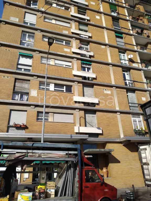 appartamento in vendita a Milano in zona San Siro