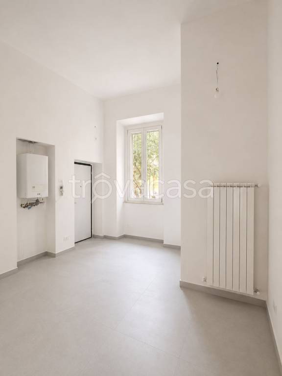 appartamento in vendita a Milano in zona De Angeli