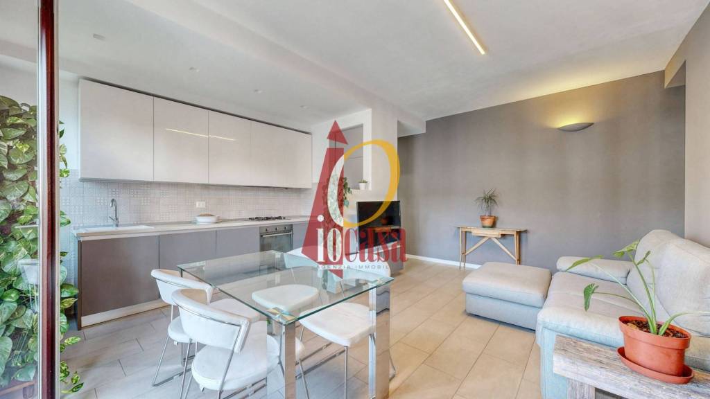 appartamento in vendita a Milano in zona Piazzale Lodi