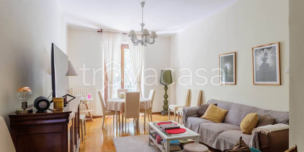 appartamento in vendita a Milano in zona Porta Romana
