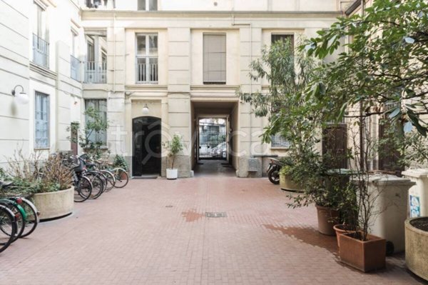 appartamento in vendita a Milano in zona Sempione