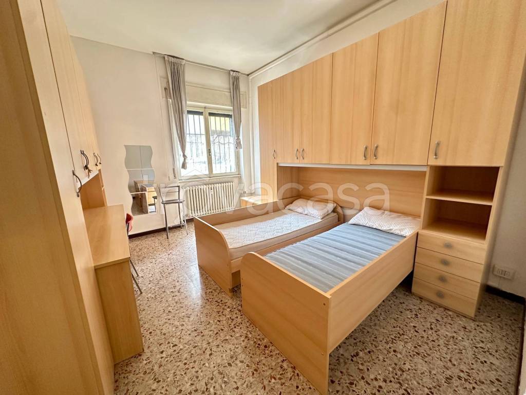 appartamento in vendita a Milano in zona Bocconi