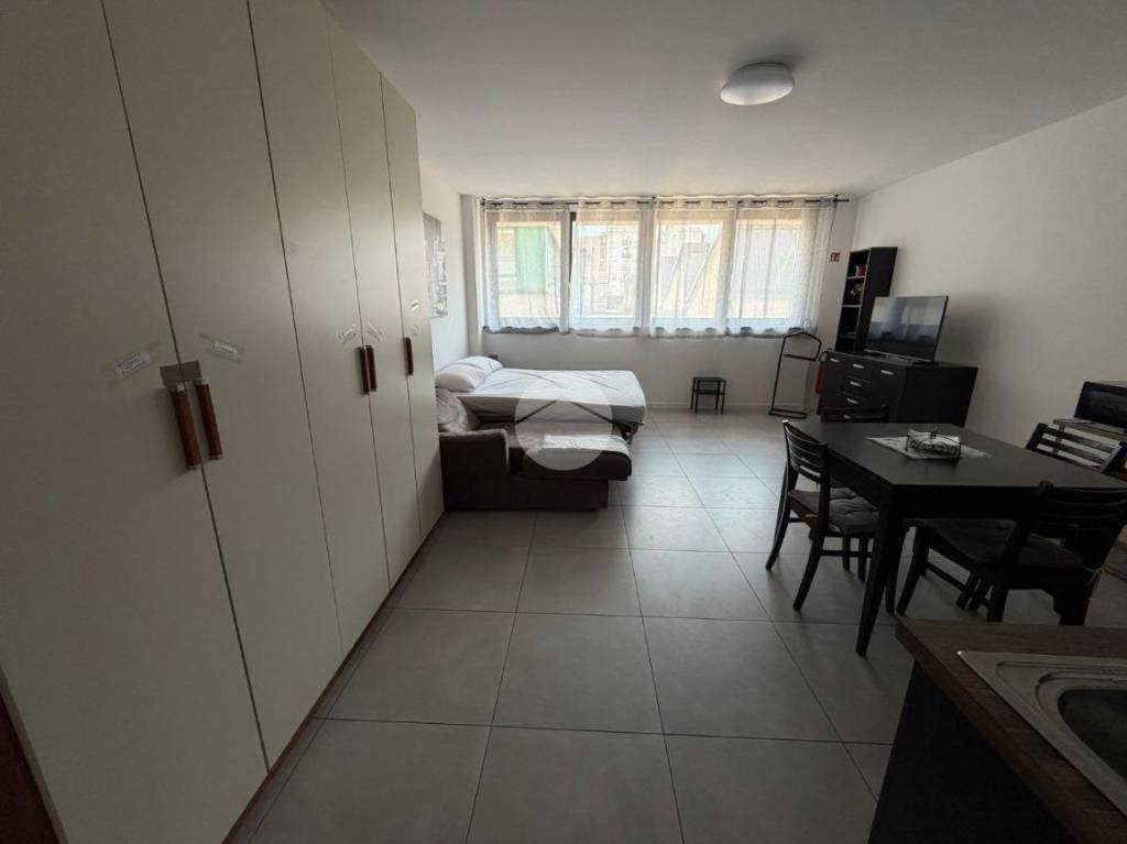 appartamento in vendita a Milano in zona Barona
