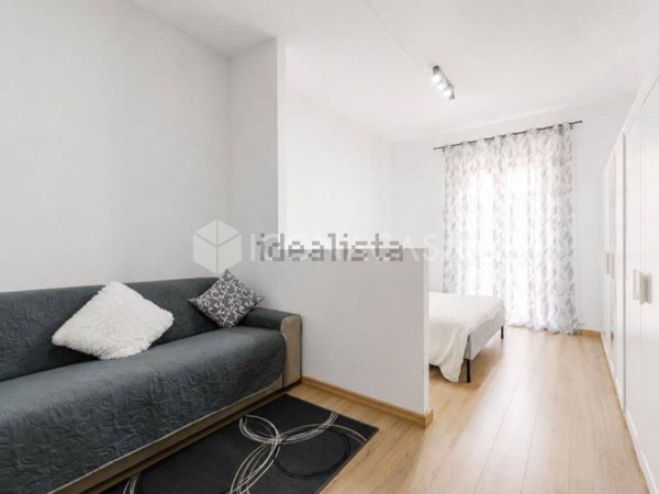 appartamento in vendita a Milano in zona Loreto