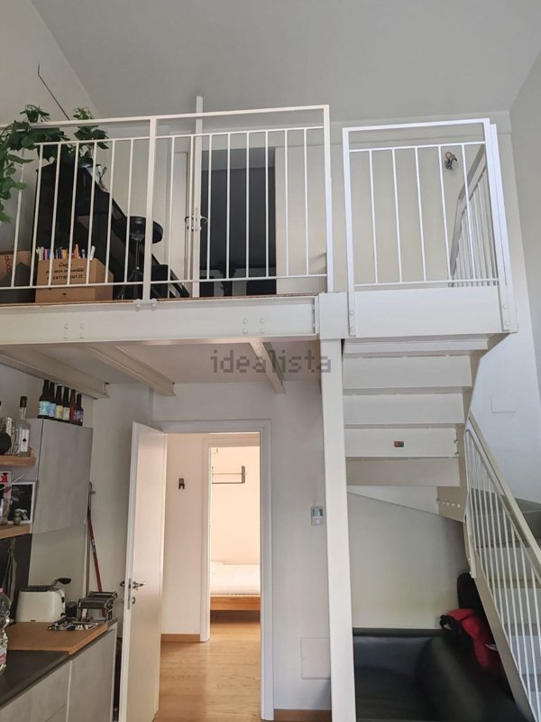appartamento in vendita a Milano in zona Isola