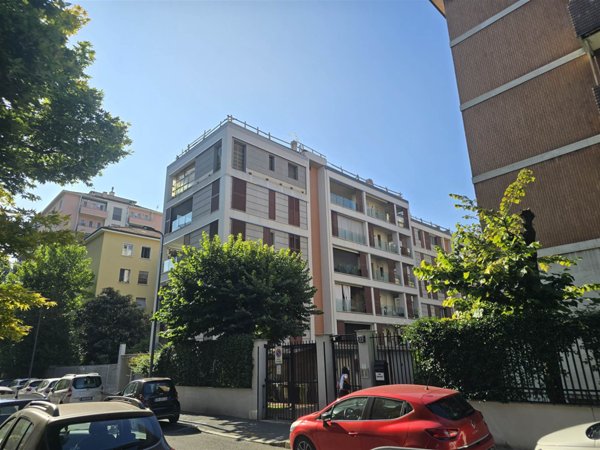appartamento in vendita a Milano in zona Città Studi