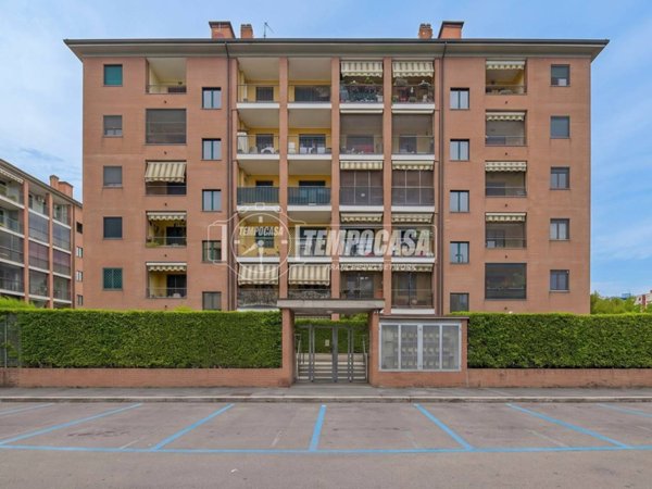 appartamento in vendita a Milano in zona Taliedo