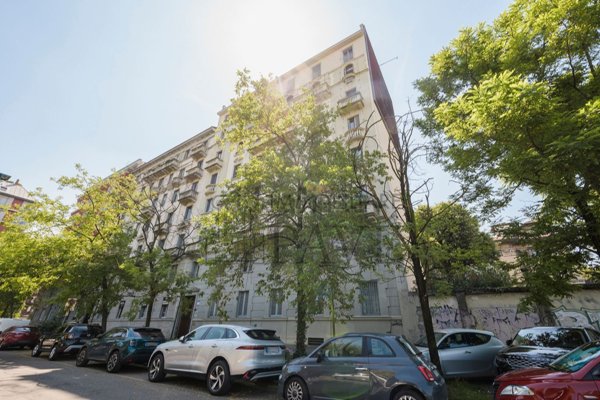 appartamento in vendita a Milano in zona Il Portello