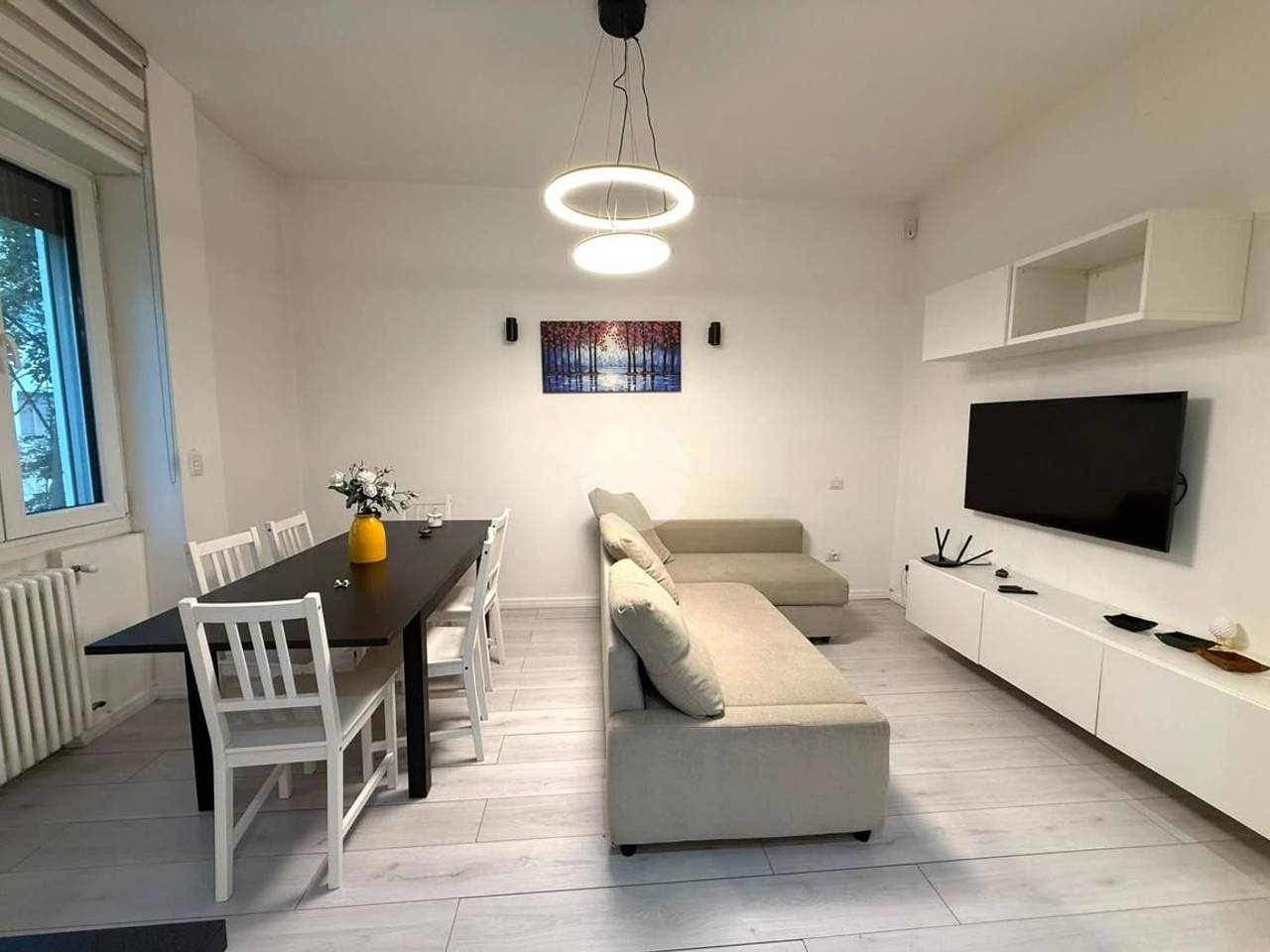appartamento in vendita a Milano in zona Lorenteggio