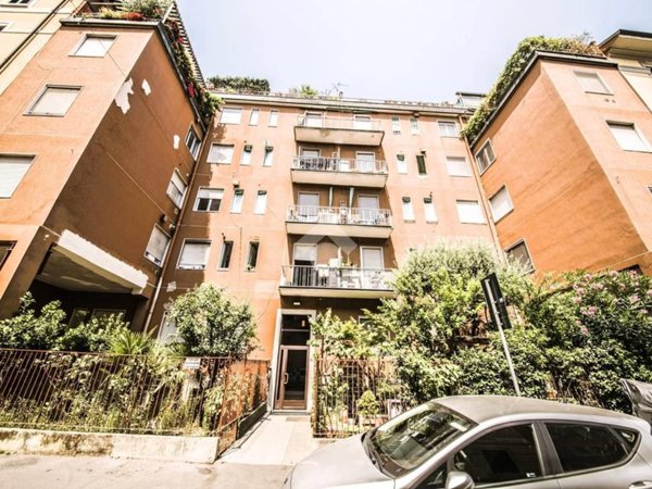 appartamento in vendita a Milano in zona Rogoredo