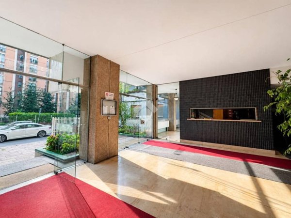 appartamento in vendita a Milano in zona Piazzale Lodi