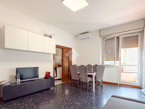 appartamento in vendita a Milano in zona Corsica