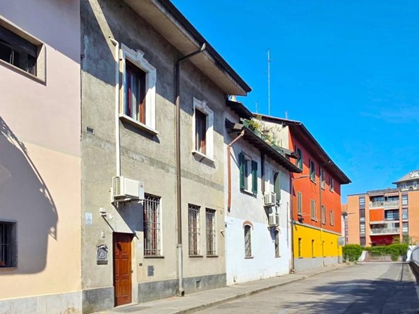 casa indipendente in vendita a Milano in zona Dergano