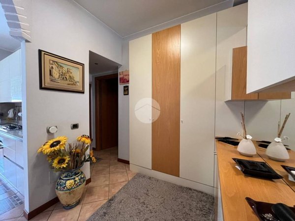 appartamento in vendita a Milano in zona Lorenteggio