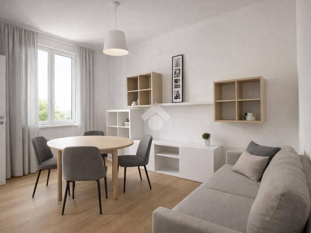 appartamento in vendita a Milano in zona Lorenteggio