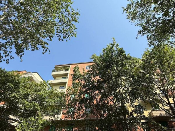 appartamento in vendita a Milano in zona Bocconi