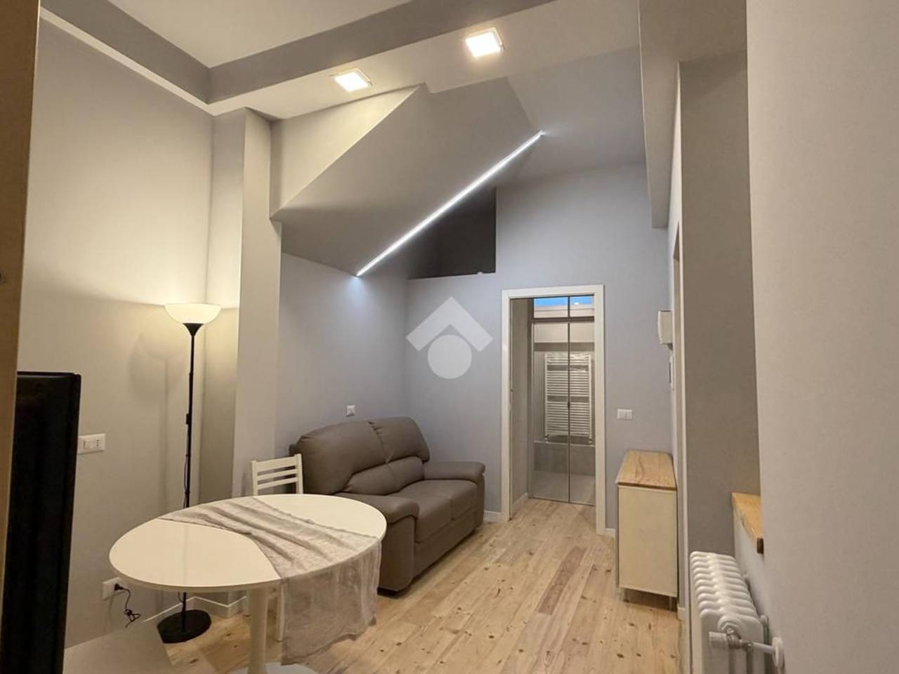 appartamento in vendita a Milano in zona Loreto