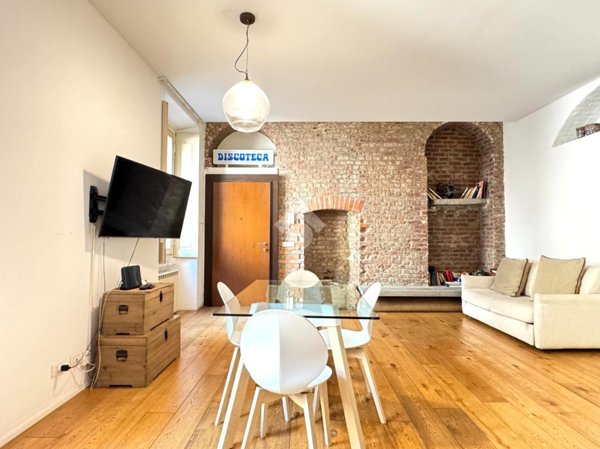 appartamento in vendita a Milano in zona Centro Direzionale