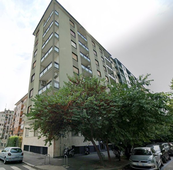 appartamento in vendita a Milano in zona Bande Nere