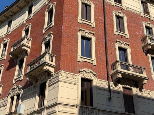 appartamento in vendita a Milano in zona Loreto
