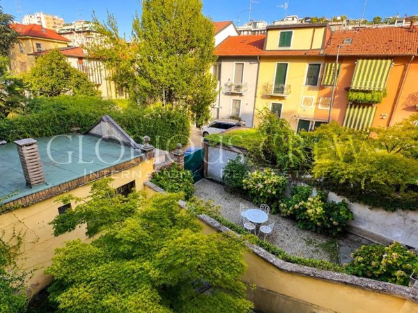 casa indipendente in vendita a Milano in zona De Angeli