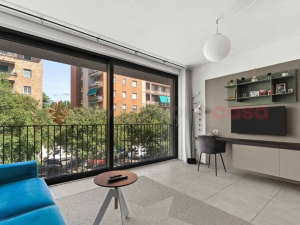 appartamento in vendita a Milano in zona Barona