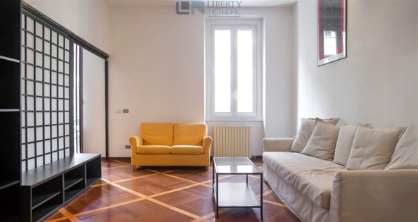 appartamento in vendita a Milano in zona De Angeli