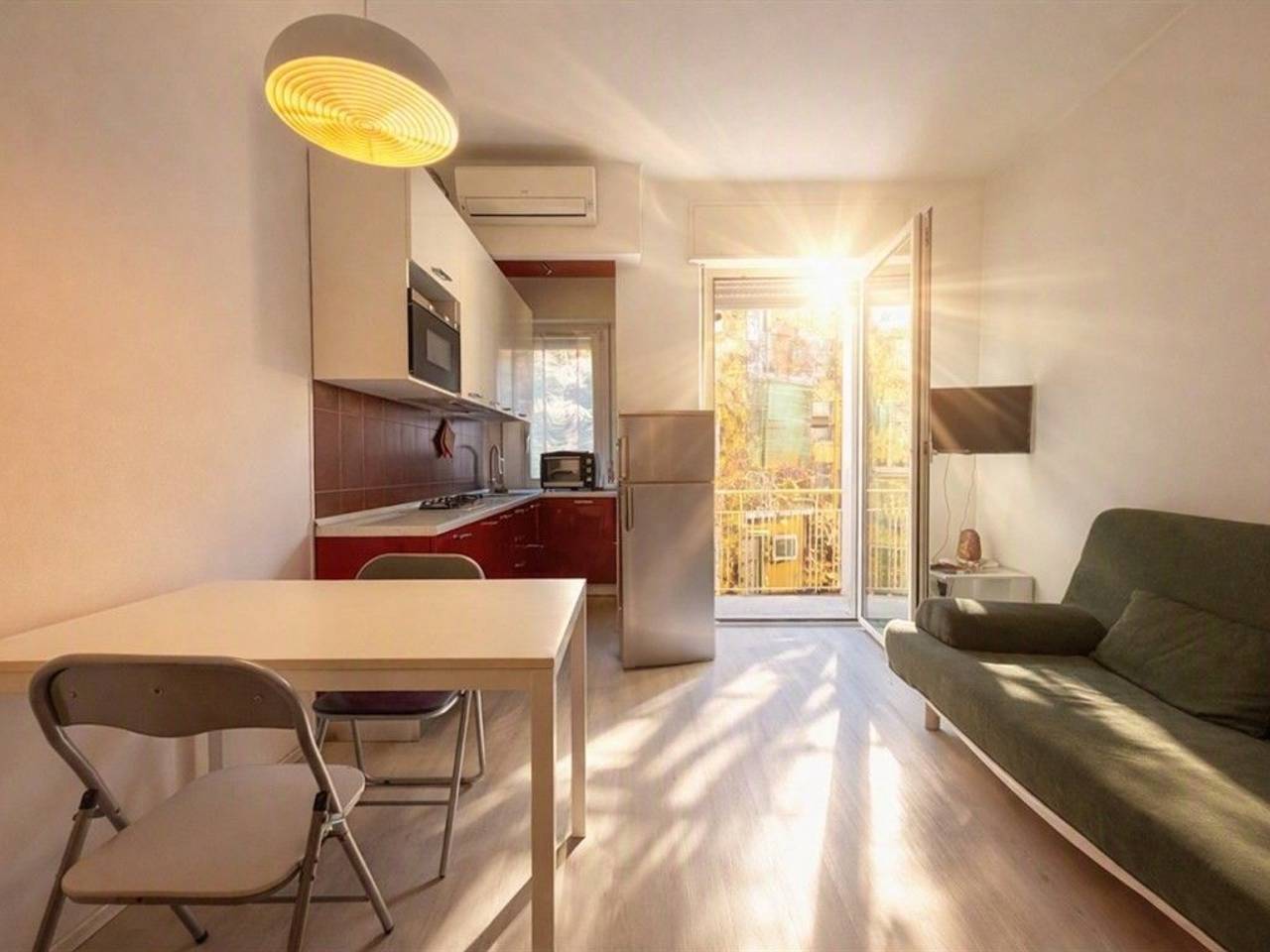 appartamento in vendita a Milano in zona Porta Genova