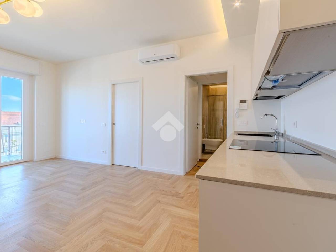 appartamento in vendita a Milano in zona Loreto