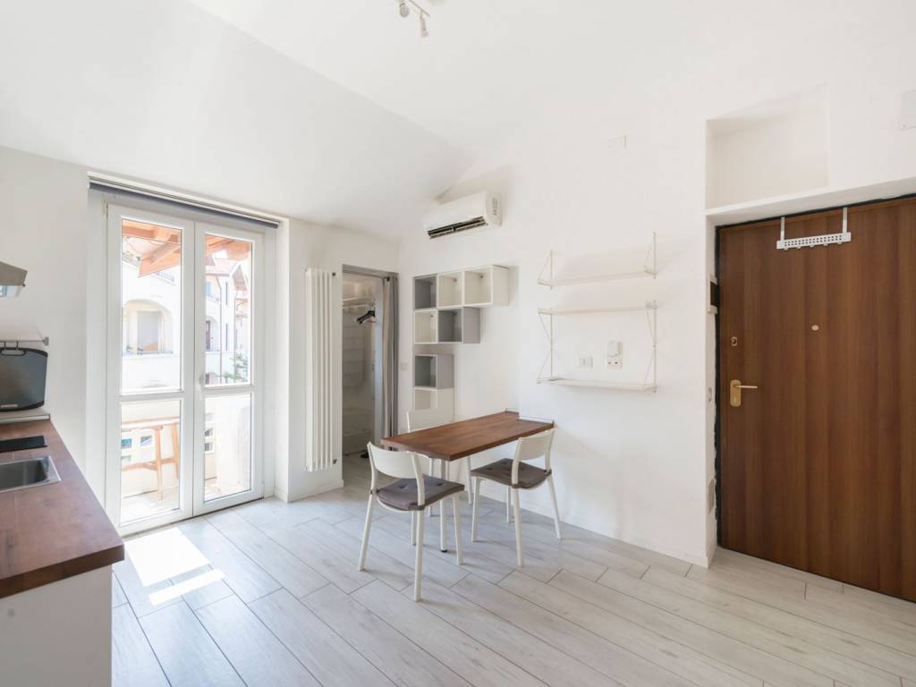 appartamento in vendita a Milano in zona Città Studi