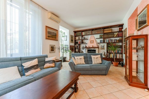 casa indipendente in vendita a Milano in zona Maggiolina