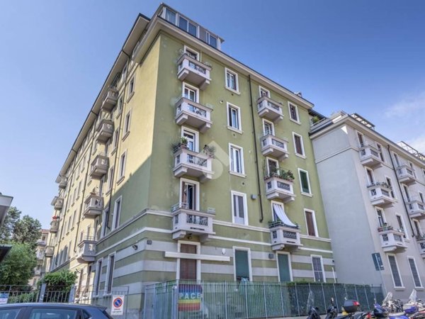 appartamento in vendita a Milano in zona Montalbino
