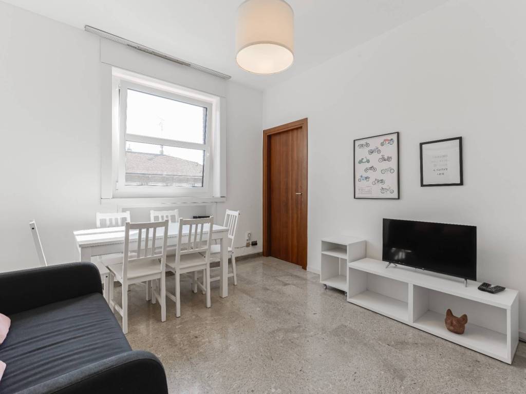 appartamento in vendita a Milano in zona Stazione Centrale