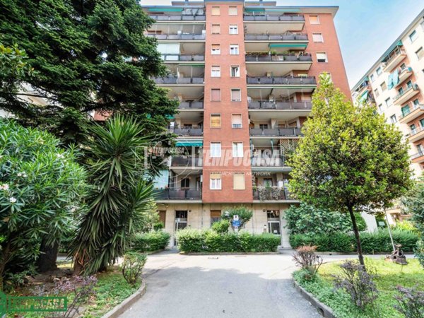 appartamento in vendita a Milano in zona Crescenzago