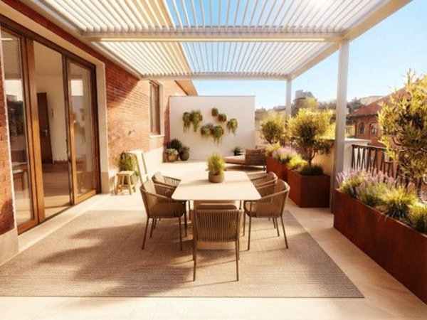 appartamento in vendita a Milano in zona Ghisolfa