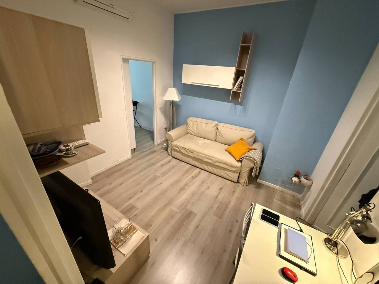 appartamento in vendita a Milano in zona Porta Garibaldi