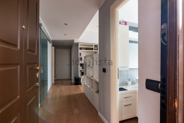 appartamento in vendita a Milano in zona Morsenchio