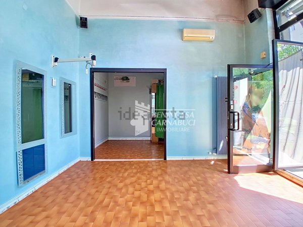 appartamento in vendita a Milano in zona Corsica