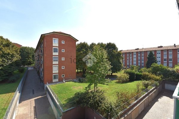 appartamento in vendita a Milano in zona Forlanini
