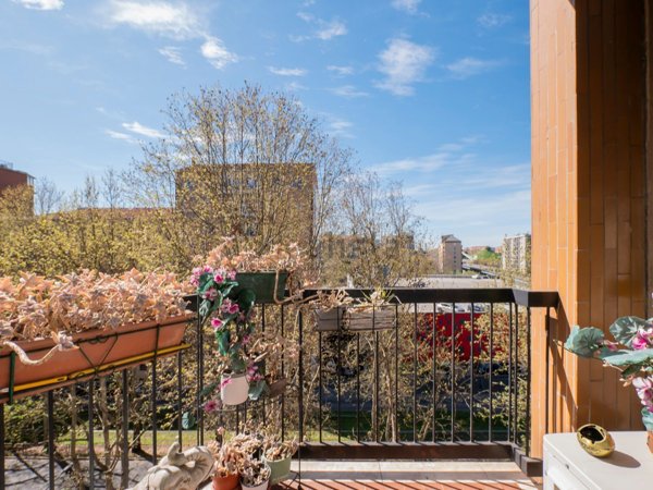 appartamento in vendita a Milano in zona Ghisolfa
