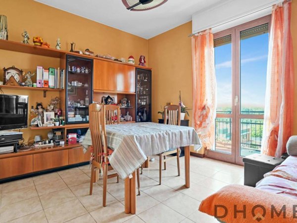 appartamento in vendita a Milano in zona Rogoredo