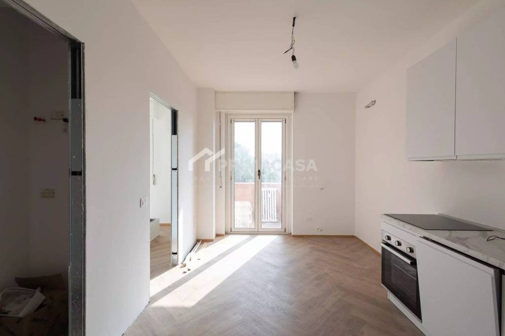 appartamento in vendita a Milano in zona Corvetto