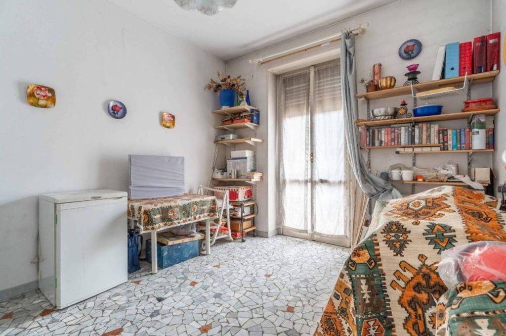 appartamento in vendita a Milano in zona Porta Genova