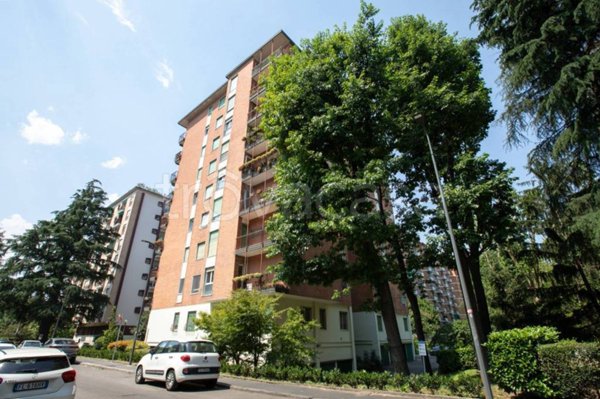 appartamento in vendita a Milano in zona Gallaratese